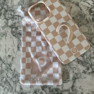 Loopy Case Tan and White Checkered Phone Case
